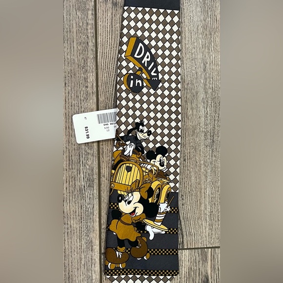 Vintage Disney Drive-In Boys Tie – Mickey, Minnie, Goofy – NWT – Sears" - Picture 4 of 7